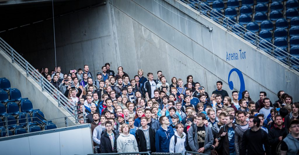 ESL One Frankfurt 2015 - Einlass in das Stadion